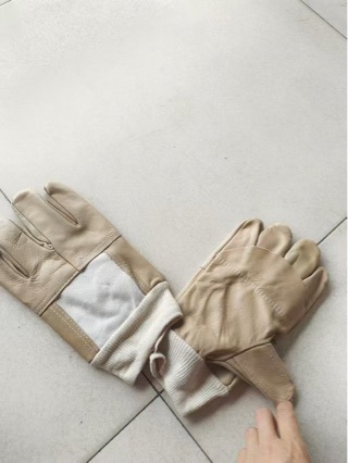 厂家批发海员电焊手套 头层海员厚皮加托焊工隔热耐用防护手套