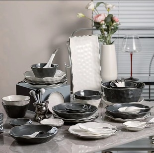 ���W�p�ݲ;�ƴ�P�������b�M����ҹF�A�۲͸��ֵ�P��2022�¿�