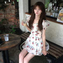 T9O2025年夏季温柔风花苞短裙女日系甜辣妹多巴胺油画蓬蓬碎花连