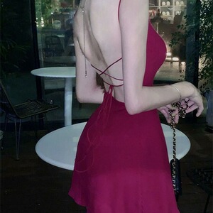 Summer new small figure suspender dress with waistband French sexy backless and unique design sense suspender dress