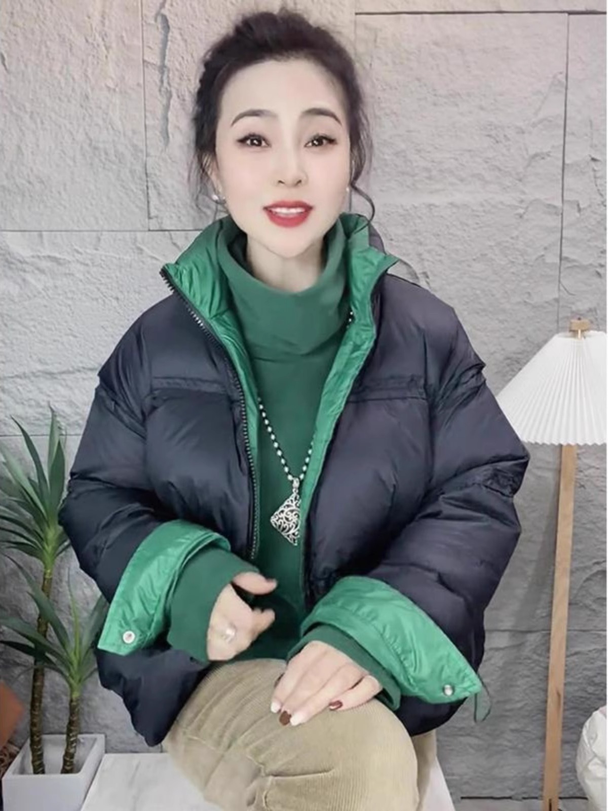 면화 패딩 재킷 여성의 겨울 새로운 유럽 역 서양식 하이 엔드 느낌 느슨한 나이 감소 따뜻한 짧은 코트