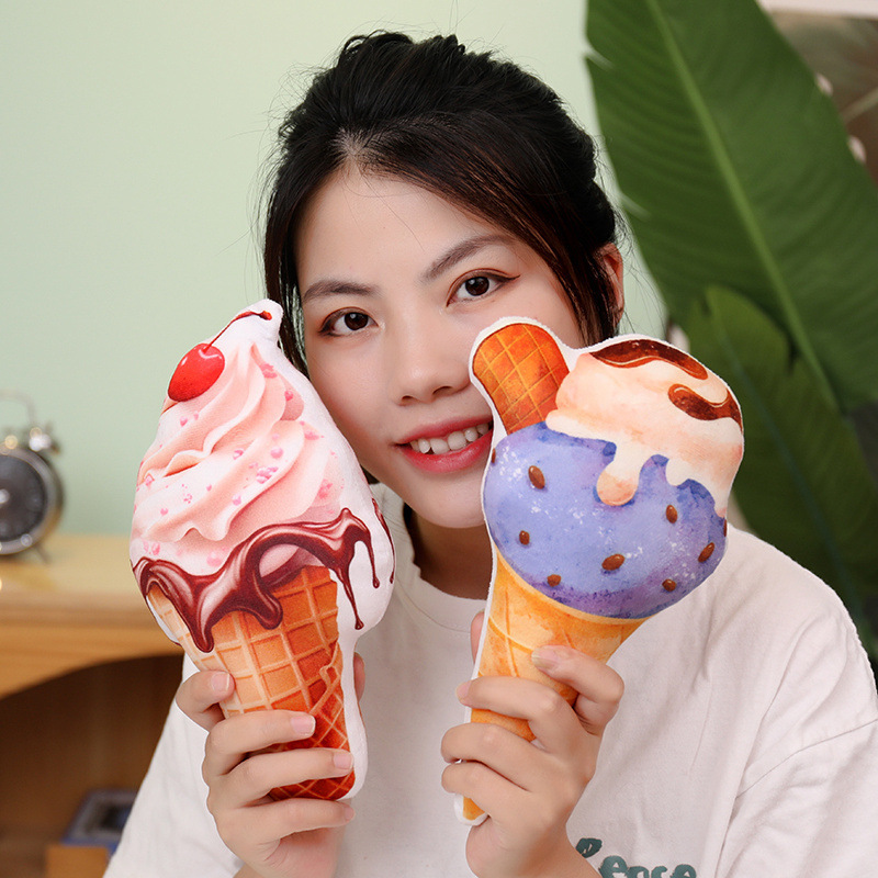 Simulación creativa almohada de helado juguetes de peluche sofá transfronterizo cojín accesorios decoración de la habitación de muestra para niños