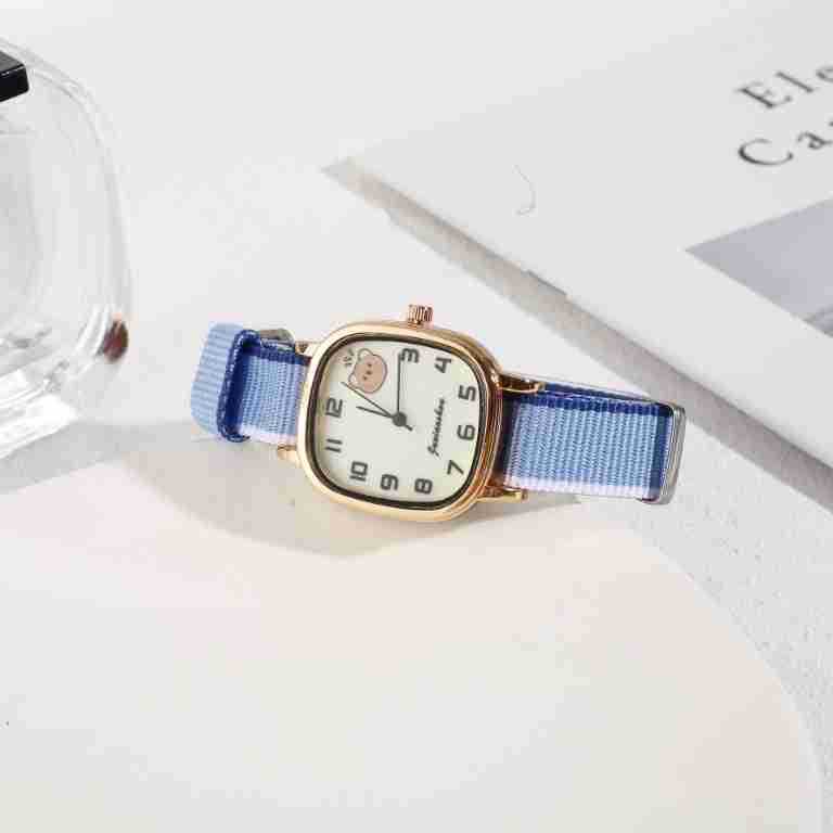 Popolare nuovo nylon minimalista con quadrante quadrato e rotondo serie Little Bear Dial Orologi al quarzo carini e casual per studenti e studentesse_voghion.com