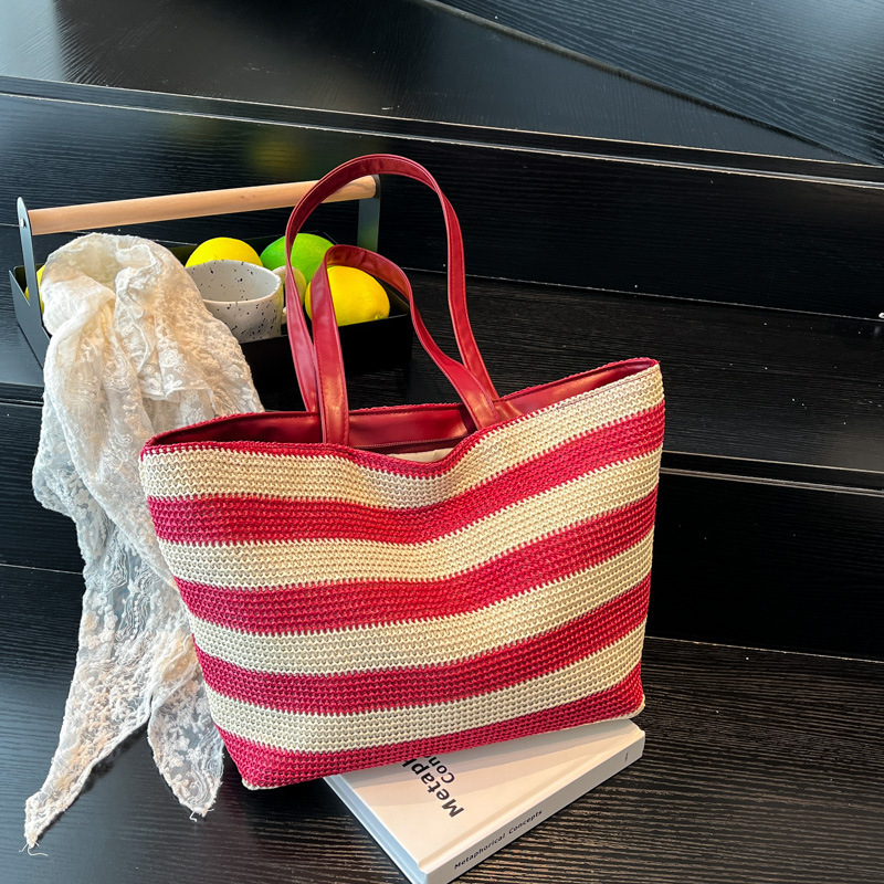 One-shoulder bag