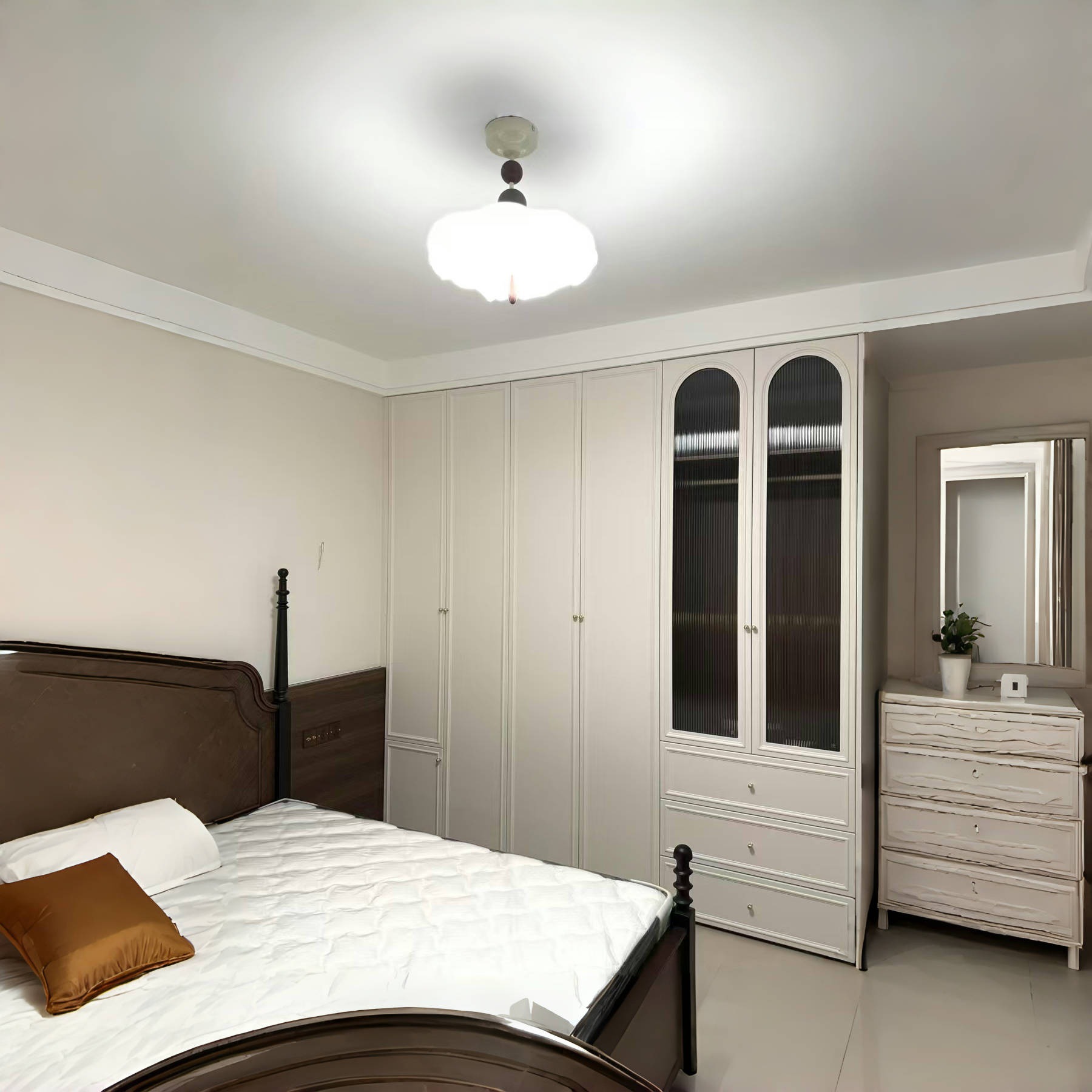 Whole House Customization Source Factory Bedroom Wardrobe French Light Luxury Cabinet European Pine Board Solid Wood Wardrobe Storage Cabinet Factory