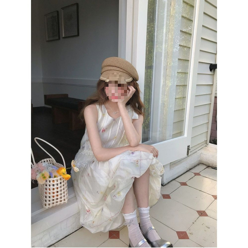 森女系甜美小众减龄蝴蝶结碎花无袖连衣裙夏季宽松显瘦背心花苞裙