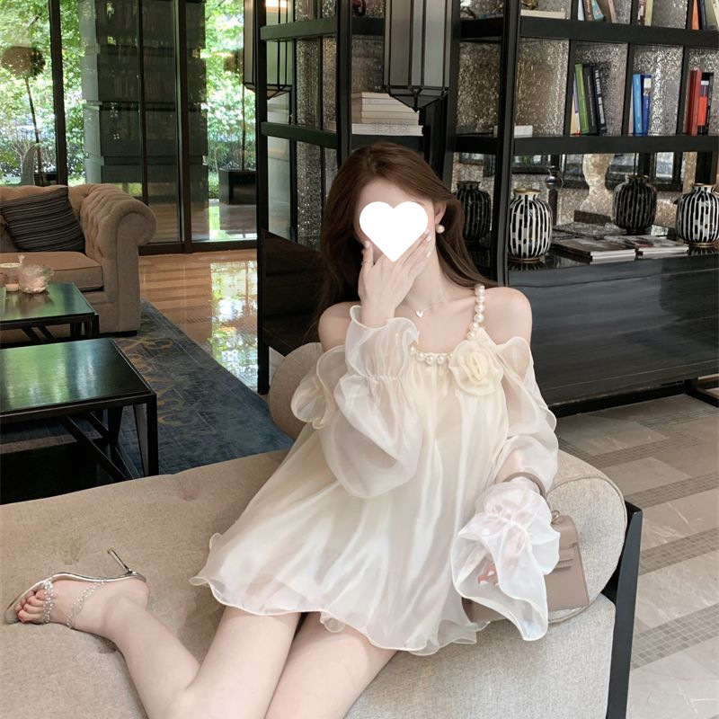 【1902人のコレクション】セレブ娘のフレンチシャツ、パールホルターネックトップ、純粋な欲望と妖精のような気質|undefined