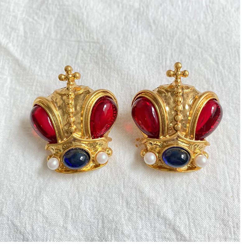 Retro Crown Alloy Plating Artificial Gemstones Women's Ear Studs 1 Pair display picture 5