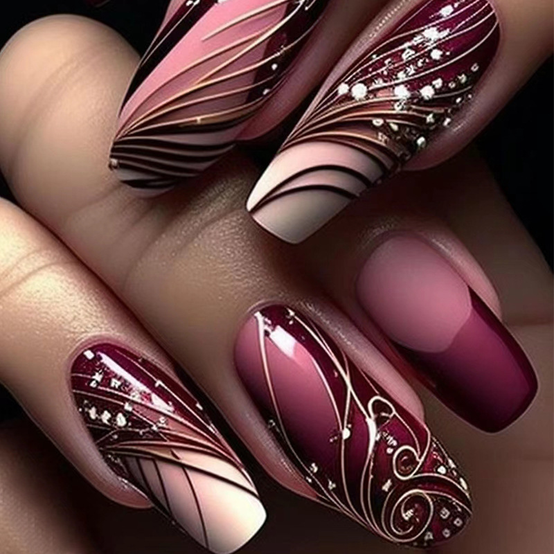 Promoción de tiempo limitado transfronteriza parches de uñas simples chicas calientes parches de uñas falsas al por mayor comercio exterior desgaste parches de uñas image 10