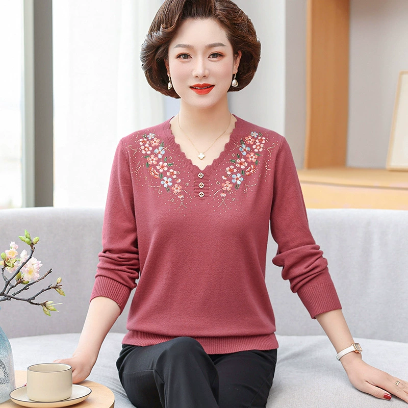 Мама Весенний и Осенний свитер 2025 Новый 50-летний средний и пожилой женский трикотажный рубашка с длинными рукавами тонкий топ