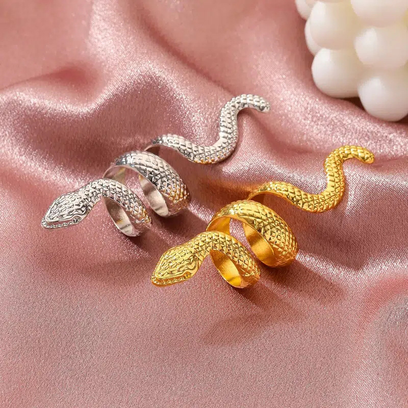 1 Piece Quantity Wholesale Jewelry Exaggerated Modern Style Snake Alloy Plating Rings
