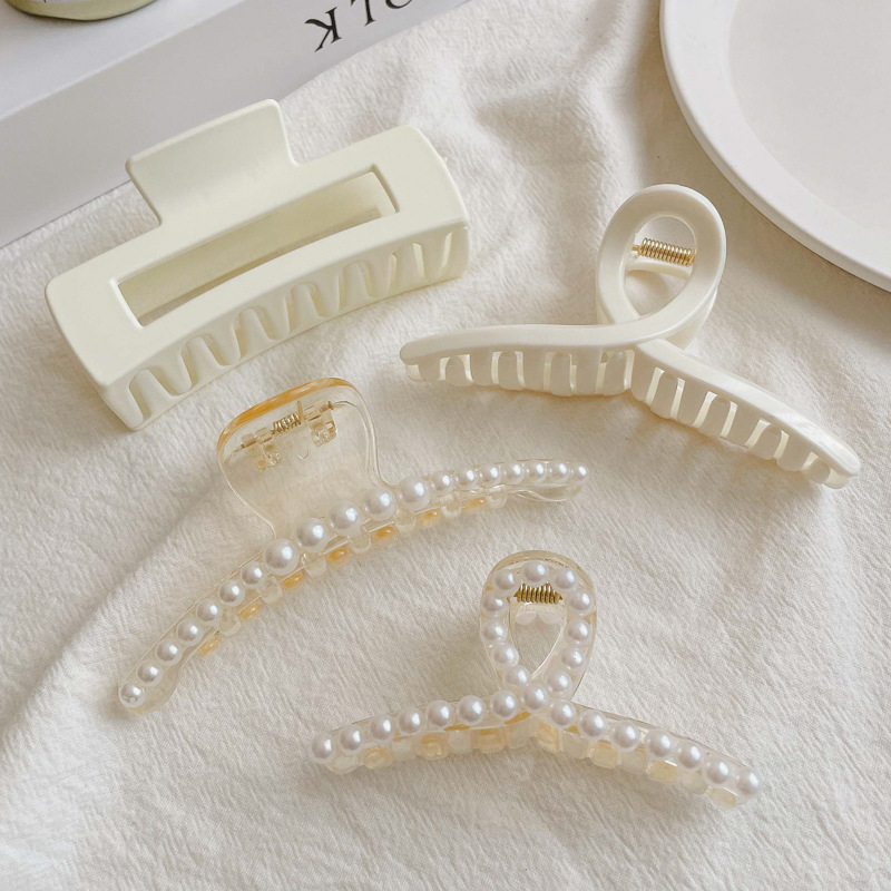 Large and Small Pearl Disc Hair Clip for Spring Women - High-End, Edge-Slim, Korean Elegant Style Shark Tooth Hair Clip - Hair Accessory