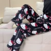 Чёрный (белые буквы)