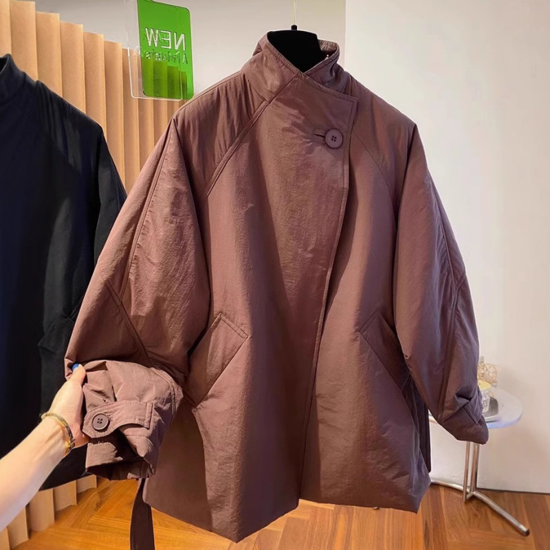 High-end sense long stand collar windproof cotton-padded coat windbreaker cotton-padded jacket women's fashionable long sleeve coat spring and autumn 2025 new fashion High-end sense long stand collar windproof cotton-padded coat windbreaker cotton-padded jacket women's fashionable long sleeve coat spring and autumn 2025 new fashion