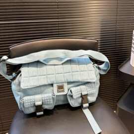 口袋牛仔包中古vintage做旧邮差包耐磨旅行大容量单肩女包时尚