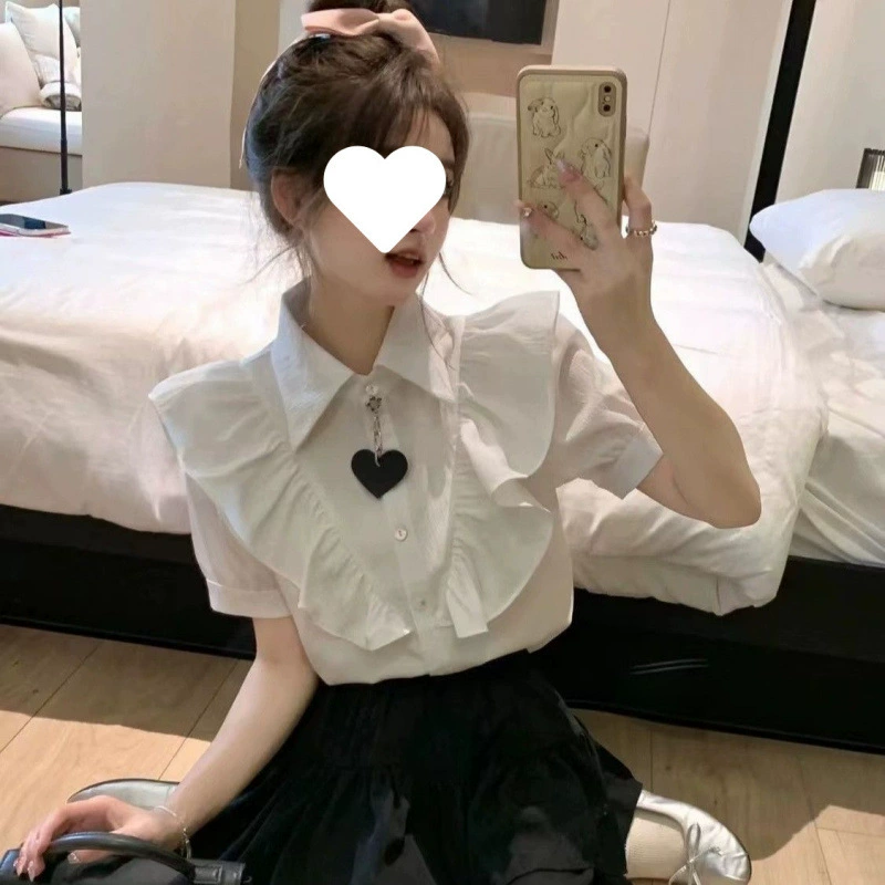 Рубашка женская с короткими рукавами, верхняя одежда, весна 2025, новая тонкая белая женская французская нишевая белая рубашка, уменьшающая возраст