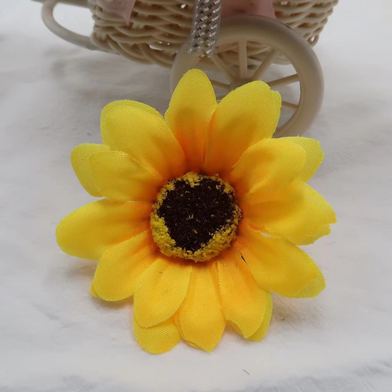 노란색