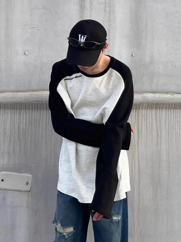 2025 New Style Long-Sleeve Collared T-Shirt with Color Block Loose Splicing for Men and Women, Fashion Model Base Top for Layering