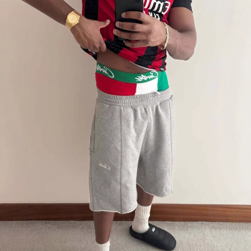 American Street Hip-Hop Embroidered Lettering, Visible Stitching, Frayed Edge Knit Shorts for Men, Trendy Brand, Summer Loose-Fitting Mid-Length Shorts American Street Hip-Hop Embroidered Lettering, Visible Stitching, Frayed Edge Knit Shorts for Men, Trendy Brand, Summer Loose-Fitting Mid-Length Shorts