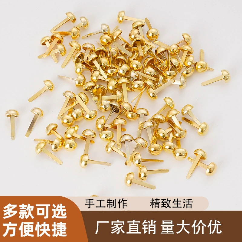 Фабрика прямых продаж спот поставляет золотые грибные шипы 8MM железные шипы