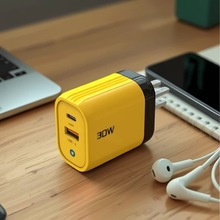 跨境批发 TYPE-C+USB多口充电头 快充头手机全协议适配多设备同充