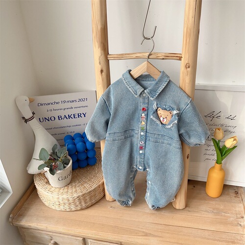 Baby jumpsuit, spring clothing, Korean style denim harem clothes, 0-1 year old baby clothes, Category A crawling clothing, male baby outing clothing