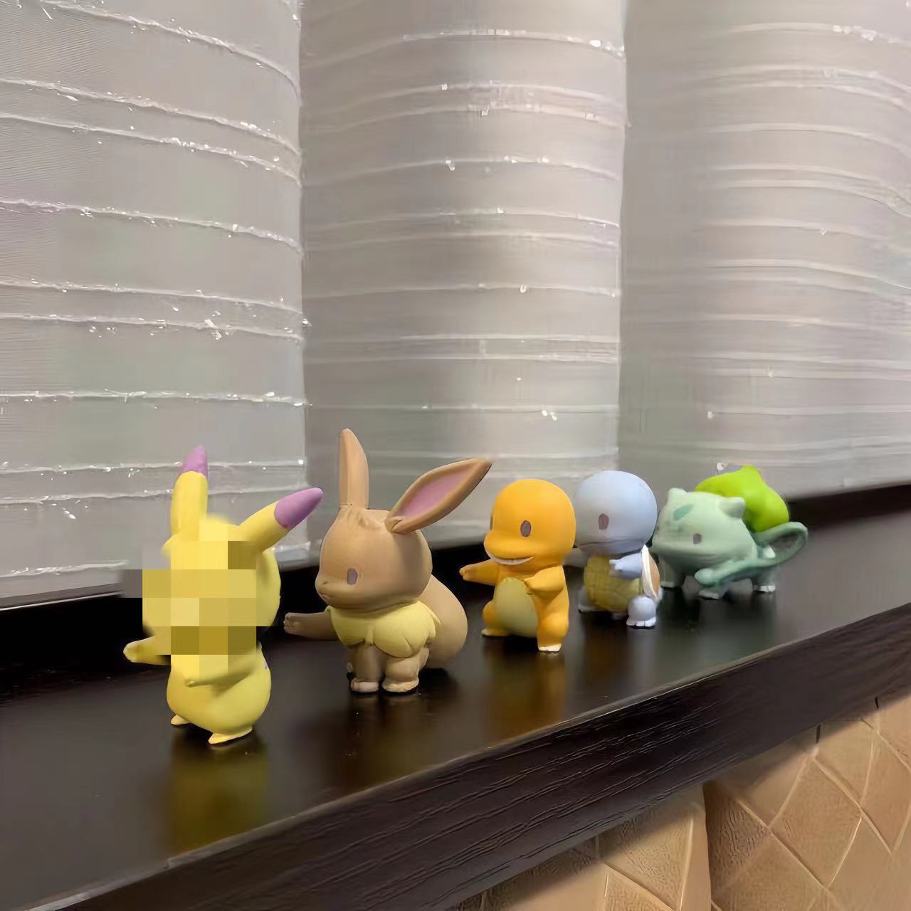 로얄 3 Q 에디션  가샤폰 행 스테이션 수제 장식품 장난감 공장