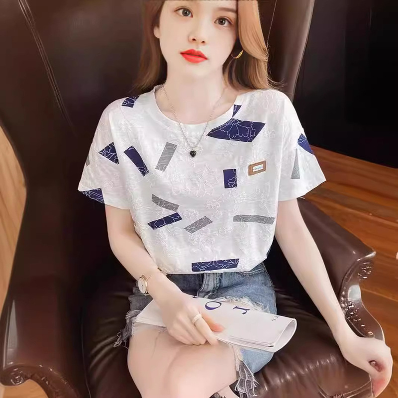Short-Sleeved T-Shirt for Women, White Half-Sleeved T-Shirt, Summer Wear, 2026 New Korean Style Loose-Fitting Women's Summer Top