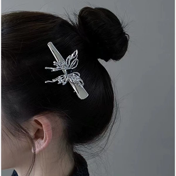Black crystal butterfly hairpin