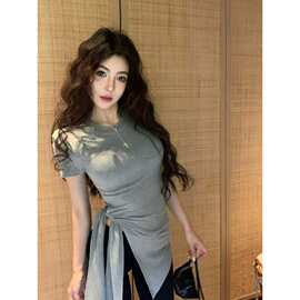 不规则绑带开叉灰色短袖T恤女夏辣妹修身收腰正肩设计感体恤上衣