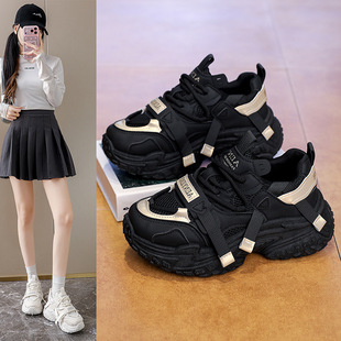 ins�n���¿��ϵ�ЬŮ2026�����W���ܲ��\�Ӻ���������eЬ