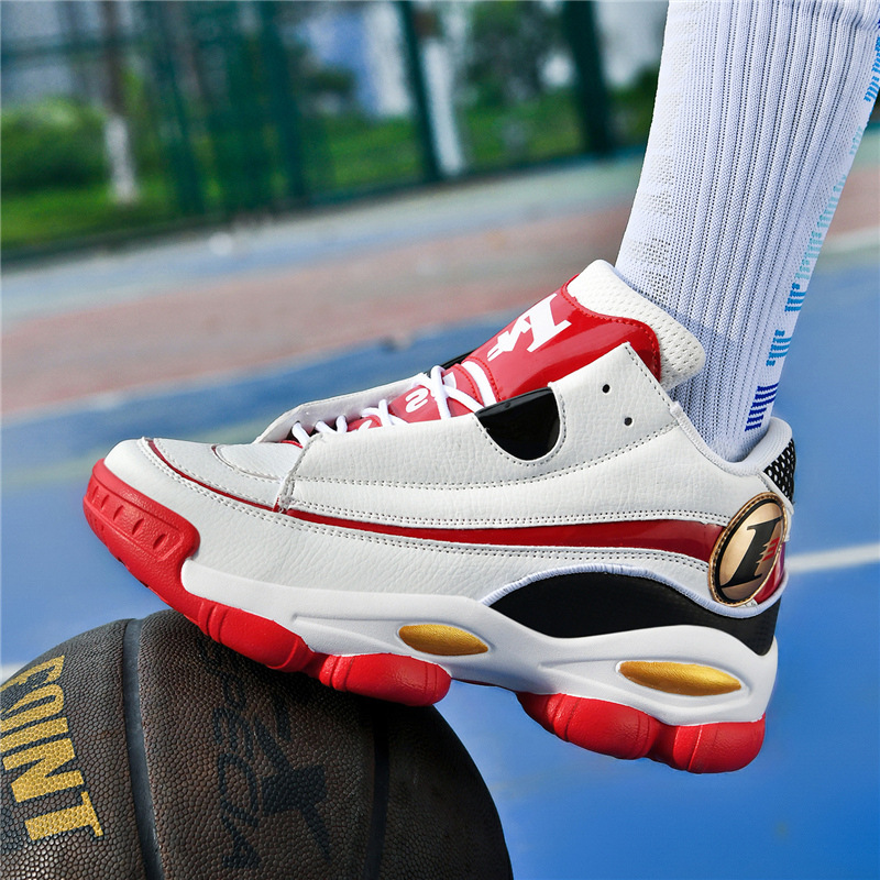 Iverson 1St Generation Black and Gold Color Retro Basketball Shoes for Men, Wear-Resistant and Non-Slip Kobe Professional Practical Sports Shoes