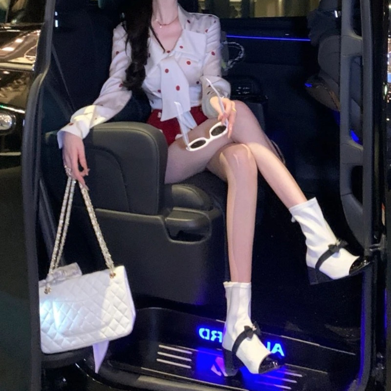 甜酒波尔卡高级感收腰蝴蝶结波点白衬衫+红色短裤套装女两件套潮|undefined