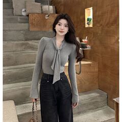 純粋な欲望スタイルレッド 2025 tシャツ女性の春と秋の韓国スタイルボトリングシャツスリムフィットショートホットカラーリボントップトレンディ