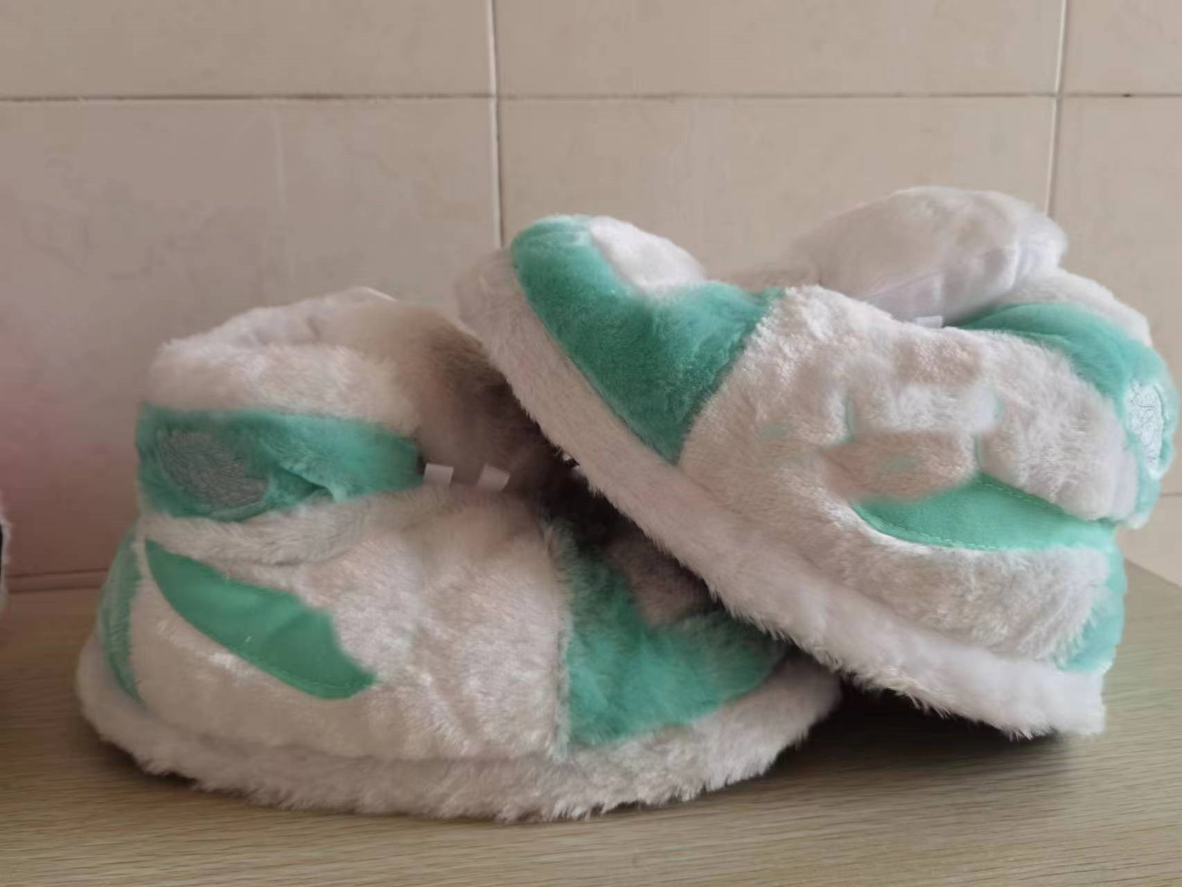 Tiktok mismo estilo parodia zapatos de grasa Coco pareja Zapatillas de algodón volver al futuro casa piso Kang hebilla 1 zapatos de algodón