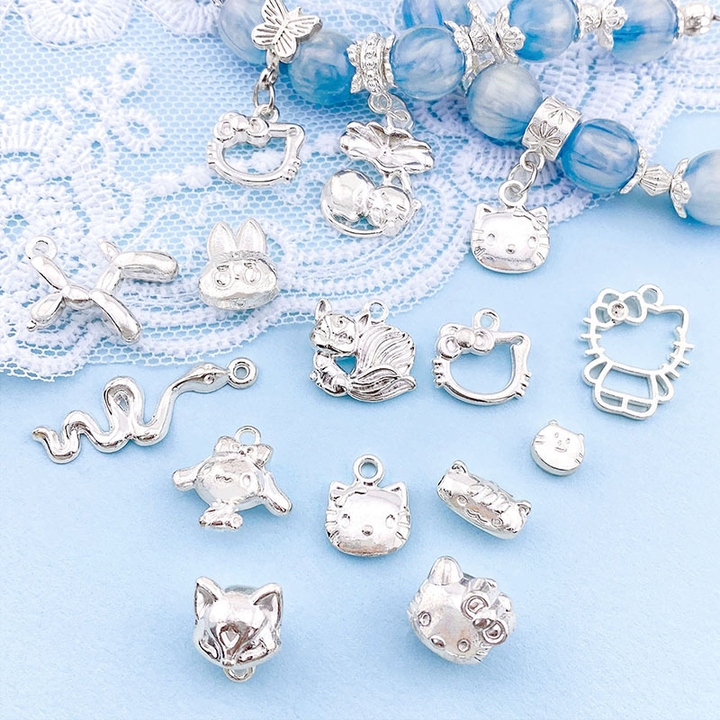 Alloy Bright Silver Cartoon Pendant Three-Way Spacer Beads Handmade DIY Accessories Necklace Bracelet Beading Accessories Jewelry Materials Alloy Bright Silver Cartoon Pendant Three-Way Spacer Beads Handmade DIY Accessories Necklace Bracelet Beading Accessories Jewelry Materials