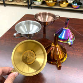 不锈钢漏斗304镀钛新款彩色可拆卸过滤片厨房小工具家用油酒漏斗