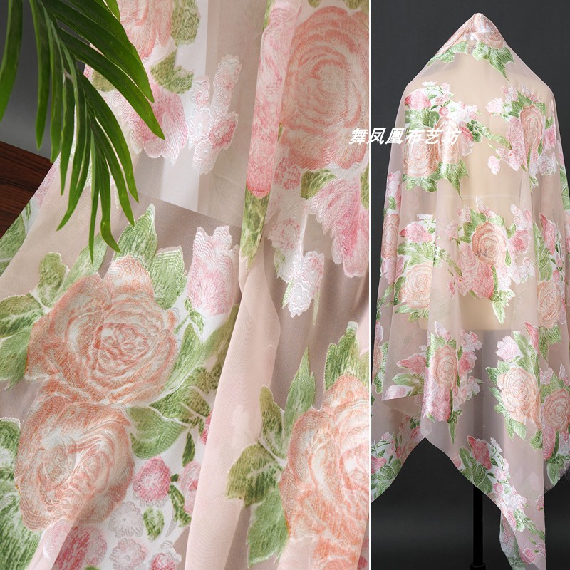 浅粉色 牡丹花提花重工剪花面料 甜美仙气连衣裙中式上衣服装布料