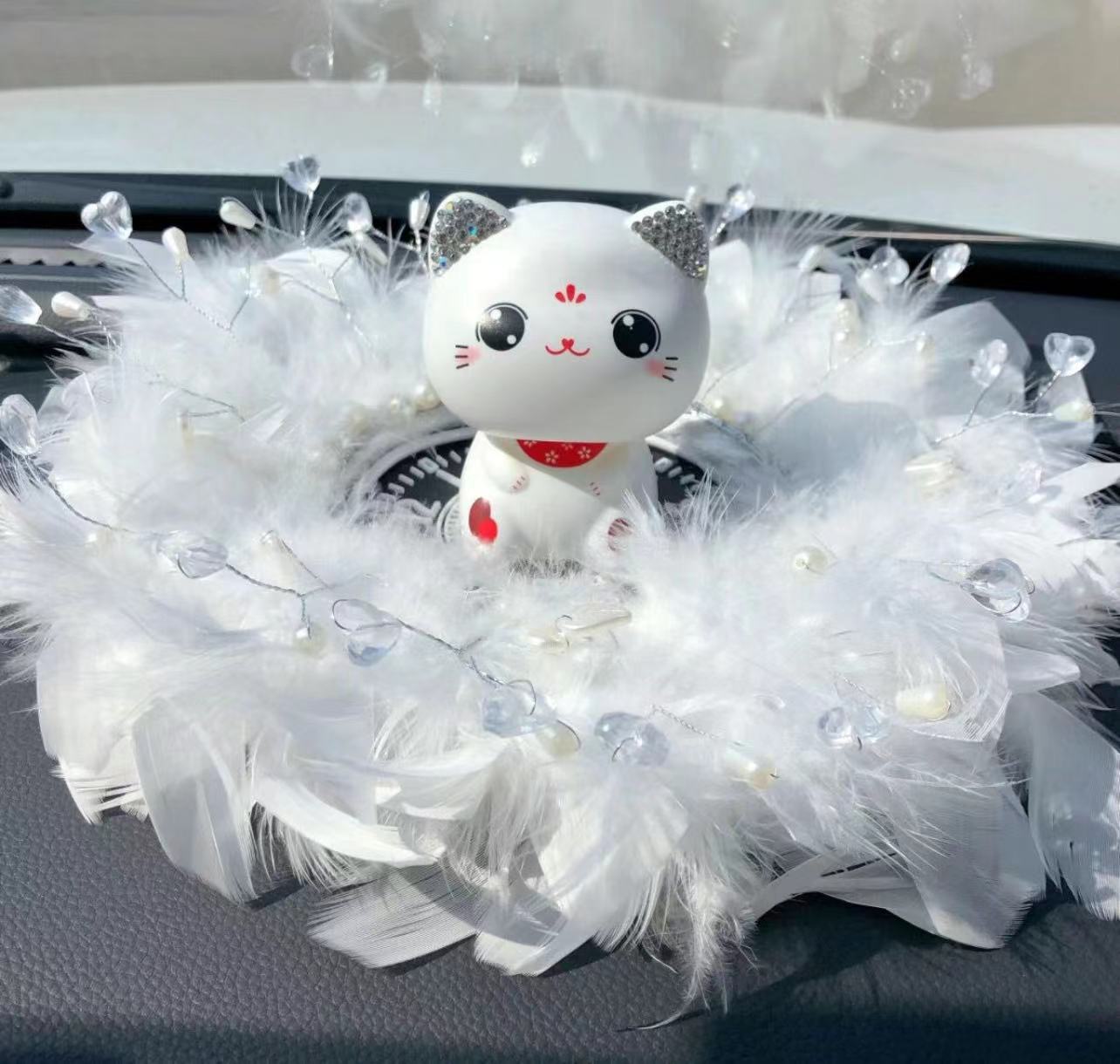Adornos de automóviles Bola de diamantes de imitación Botella de aromaterapia Adornos de automóviles Consola central Decoración de automóviles Suministros internos de automóviles Net Red de plástico para mujeres