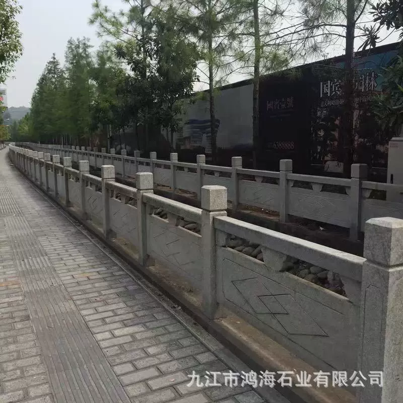 供应花岗岩芝麻白大理石石材栏杆河道芝麻灰石材护栏桥梁石雕栏杆
