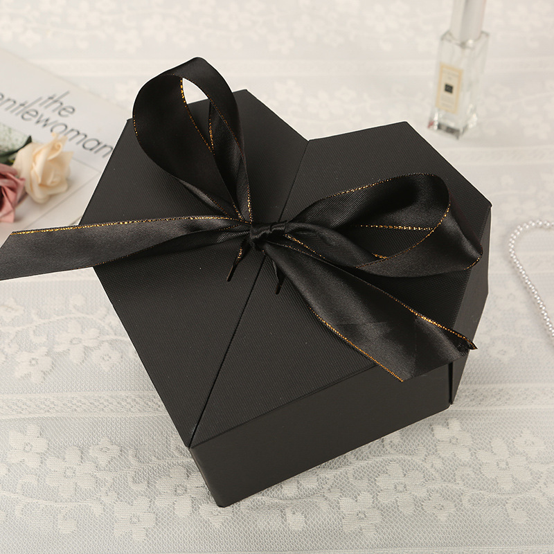Caja de regalo de amor de doble puerta de Tanabata Caja de regalo de recuerdo del día de San Valentín Caja vacía de embalaje de bragas en forma de corazón rosa de cumpleaños image 9