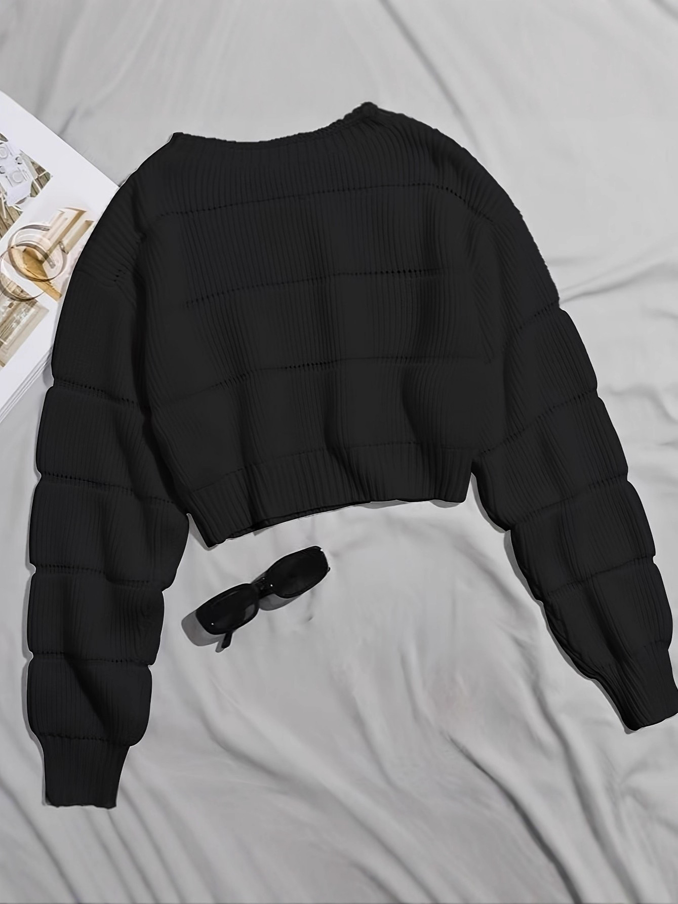 2025 primavera, otoño, invierno, punto de cuello redondo, temperamento europeo y americano, color puro, suéter de aguja, ropa corta de mujer coreana