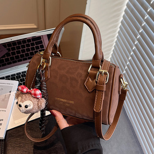 ���]С�t��ͬ���ﶬ�r�а�Ů�¿����Შʿ�D���^������μ�б���