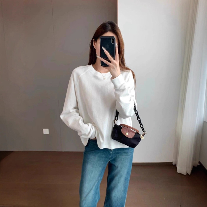 A29923 Long-Staple Cotton Soft, Fluffy and Smooth Loose Short Round Neck Threaded Splicing Raglan Sleeve Pure Color Sweatshirt A29923 Long-Staple Cotton Soft, Fluffy and Smooth Loose Short Round Neck Threaded Splicing Raglan Sleeve Pure Color Sweatshirt