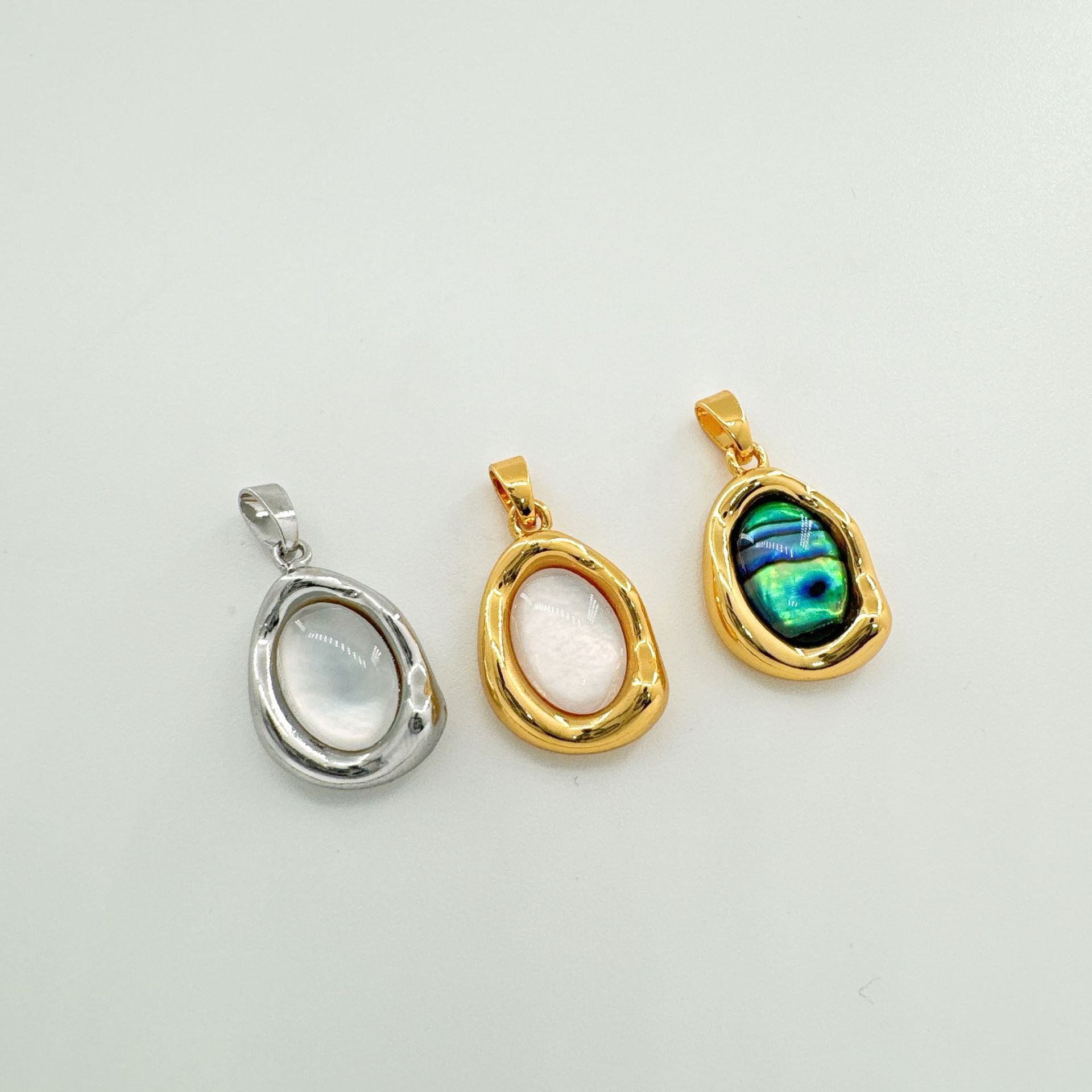 5g Weight Pendant Jewelry Making Type DIY Jewelry Accessories Classification 1 Piece Quantity Copper Material Color Block Pattern Plating Design Simple Style, Classic Style Style 1 Piece Copper Color Block Pendant 3
