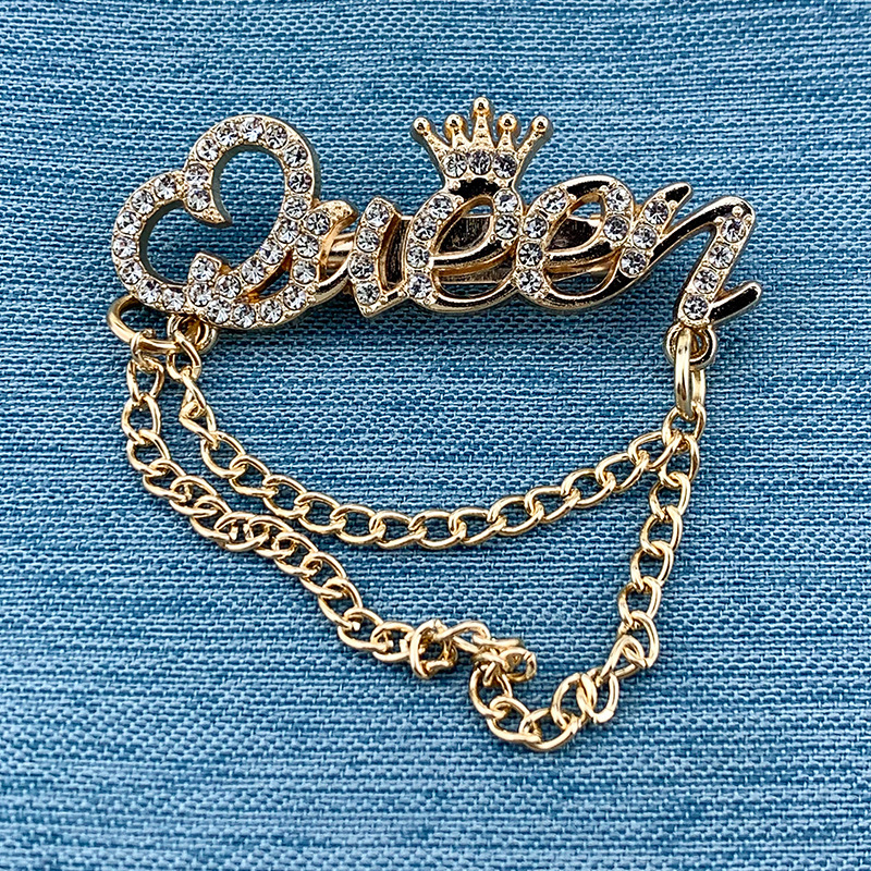 Creative Chain Brooch with Full Alphabet Design, Clothing Collar Pin, Rhinestone Zinc Alloy Color-Preserving Pin, Anti-Exposure Brooch Accessory