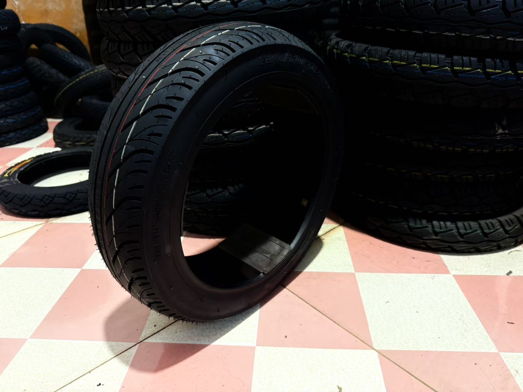 120 70-12 Tires Motorcycle Tires Electric Vehicle Tires Vacuum Tires Scooter Tires Off-Road Tires