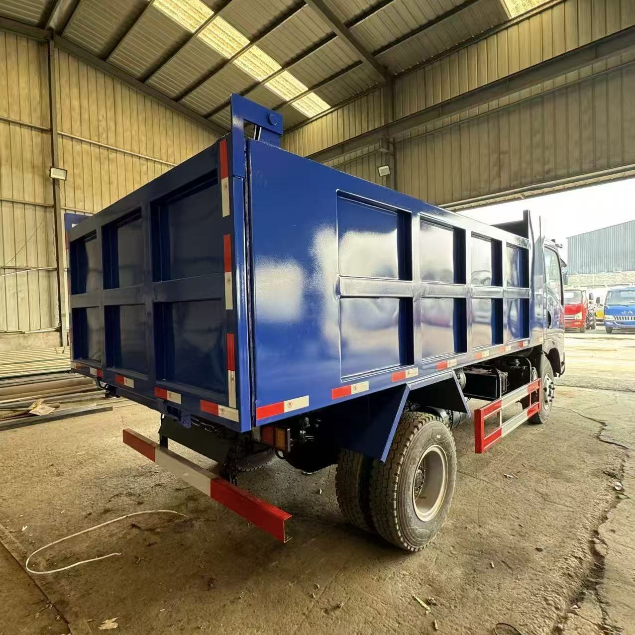 Foreign Trade Export to Africa: Heavy-Duty Howo 5-Ton Dump Truck, Tipper Truck, Truck Transport Vehicle, Engineering Vehicle, Trailer
