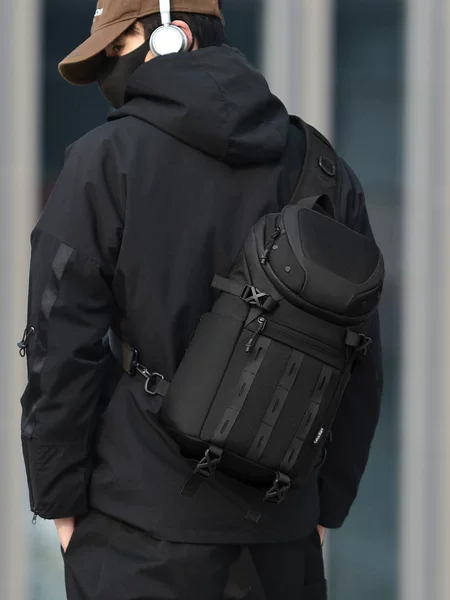 New Tactical Chest Bag for Men, Large-Capacity Shoulder Bag, Waterproof Sports Backpack, Outdoor High-End Men's Bag