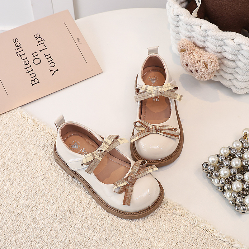 Zapatos de princesa de arco de niñas 2026 verano nuevos zapatos de moda para niños, zapatos simples superficiales para niños grandes zapatos Lefour image 4
